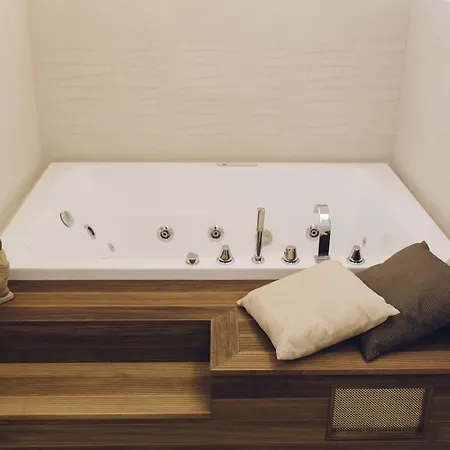Le Origini Bed and breakfast 4*